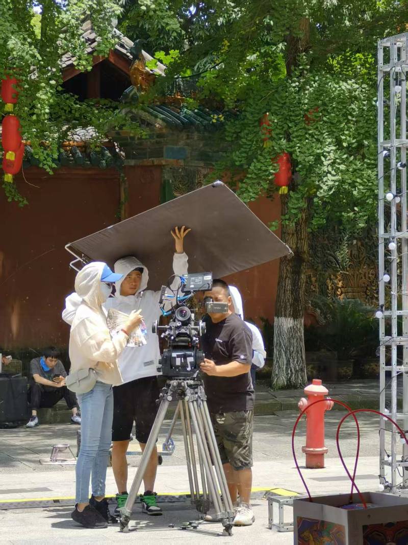 宁城县TVC拍摄公司：资深团队坐镇，打造现象级广告作品的幕后推手